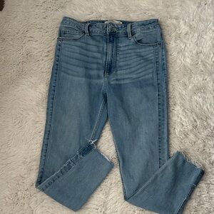 Women’s Abercrombie & Fitch Sz 8 Light Blue  Straight Leg Jeans
